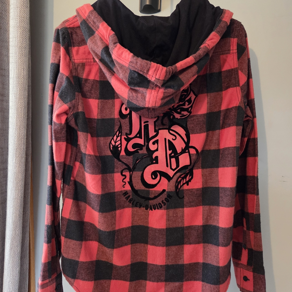 Harley-Davidson Red and Black Plaid Button Down Shirt - Picture 2 of 10